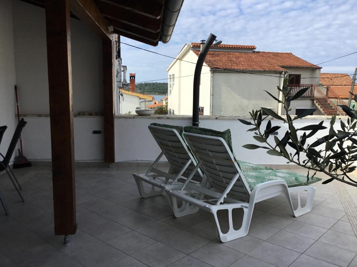 Stein Haus Villa Pirovac Bagian luar foto